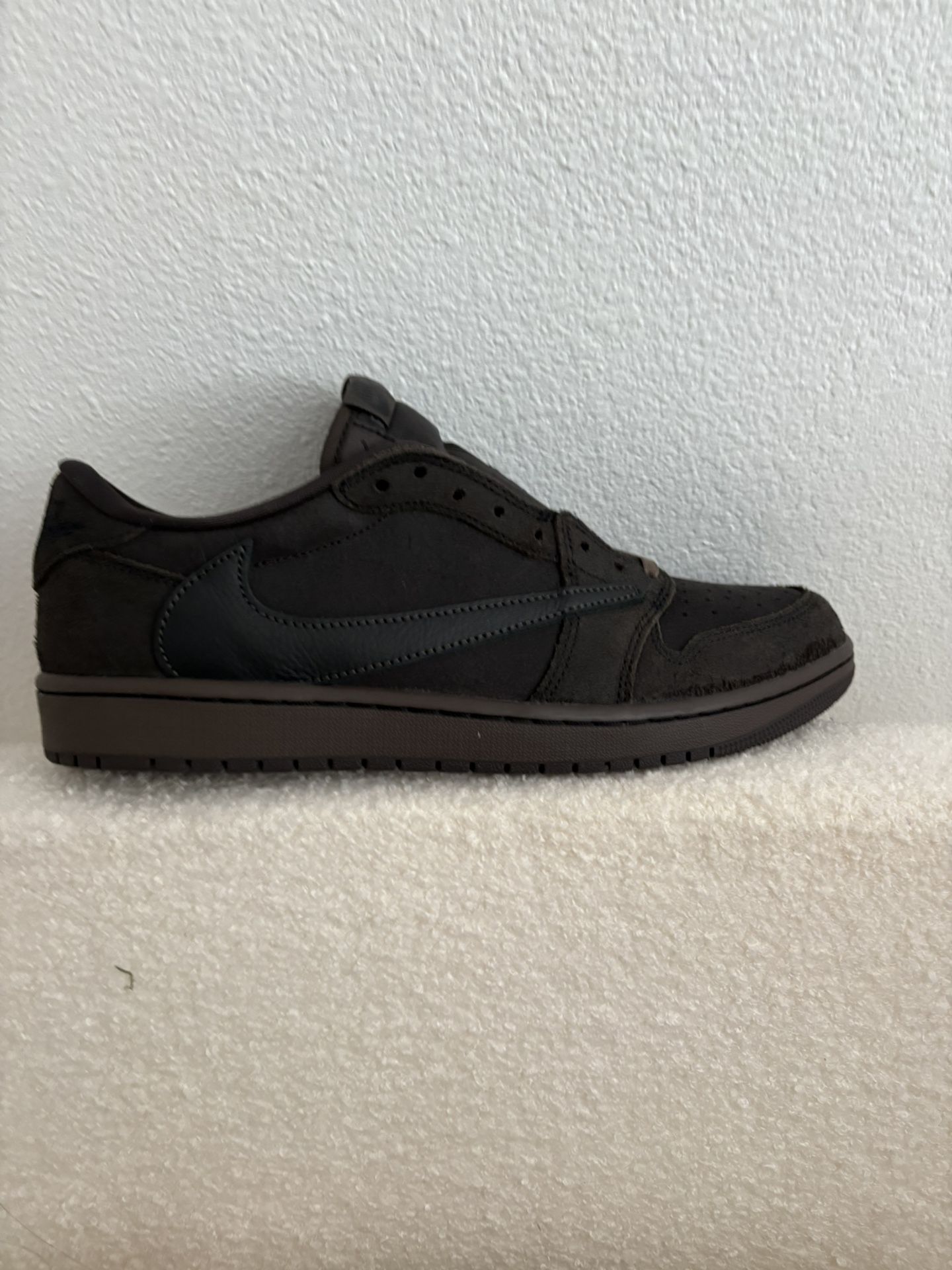 Air Jordan 1 Low Travis Scott Velvet Brown