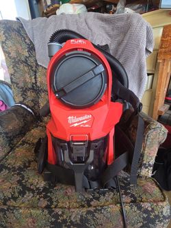Milwaukee vacuum