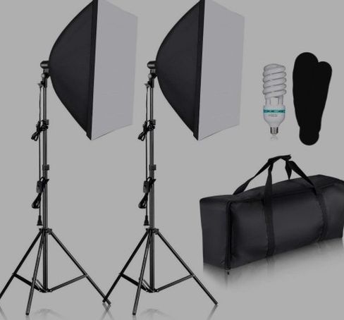 Neewer 700W Professional Photography 24x24 inches/60x60 Centimeters Softbox with E27 Socket Light Lighting Kit