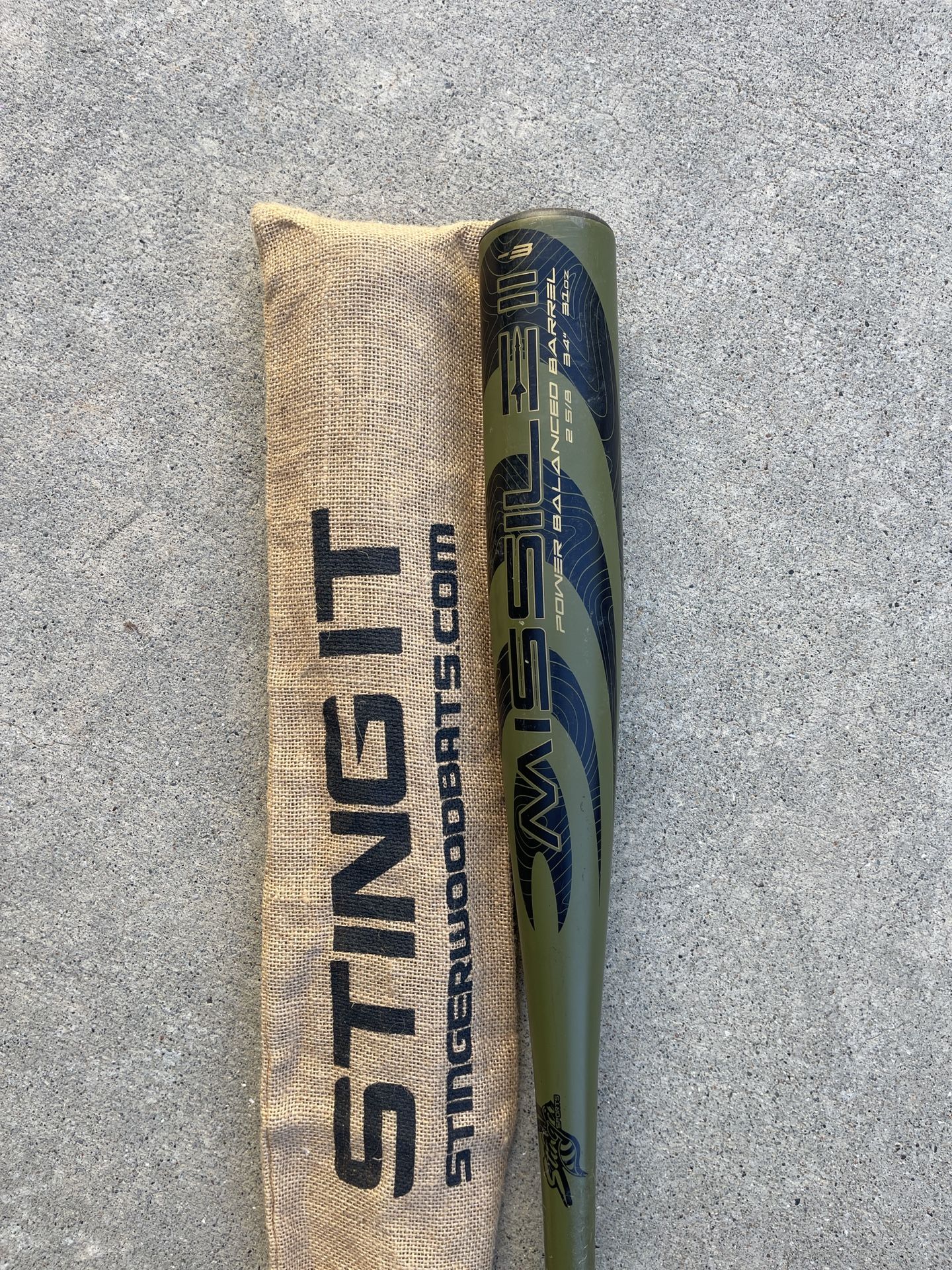 Stinger BBCOR Bat
