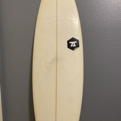 6ft Surfboard 