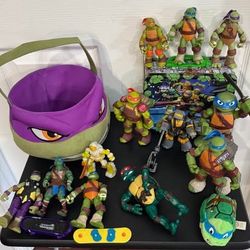Teenage Mutant Ninja Turtle TMNT Figures Toy Plush Basket Some Vintage just $25 for all 