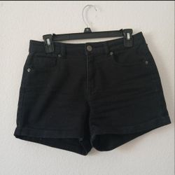 Black Aeropostale shorts