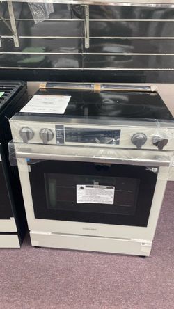 Samsung Electric Range 6.3 cu. Ft. Bespoke Smart Slide-in Electric Range with NO Preheat Air Fry