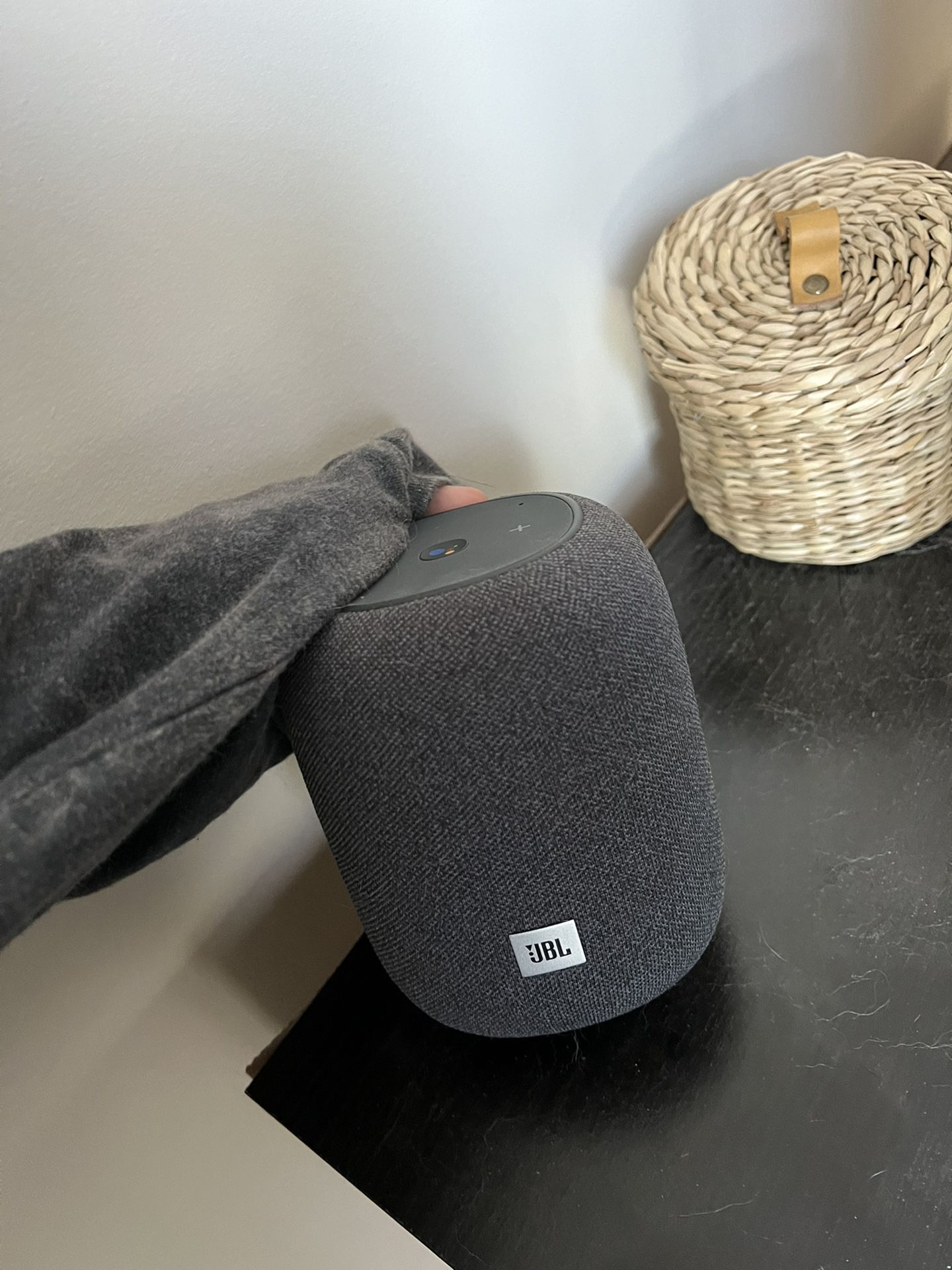 Jbl Wired Speaker With Google Home Assistance 