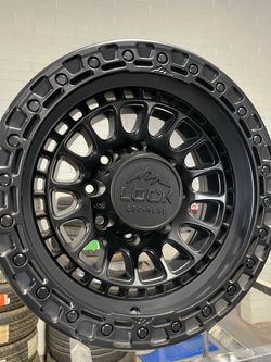 17x9 lock off-road 8x180/8x165🔥🔥