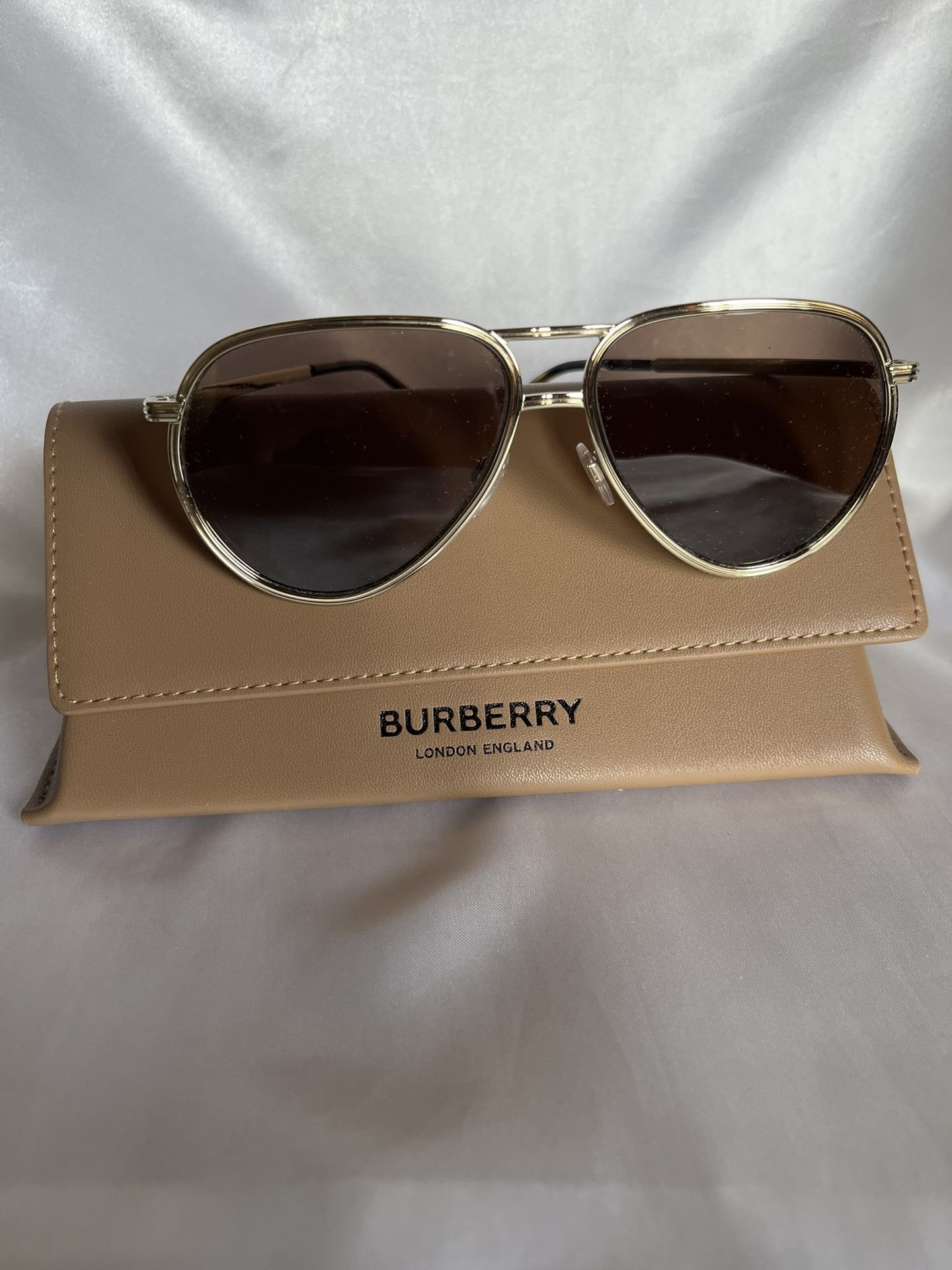 Burberry Scott Pilot Sunglasses