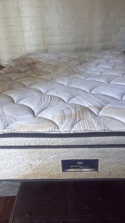 Queen size mattress 1 year old with box spring and the frame