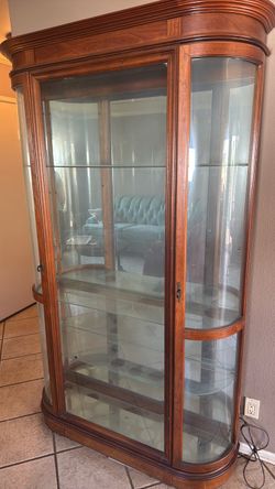 Light up collectible cabinet FREE