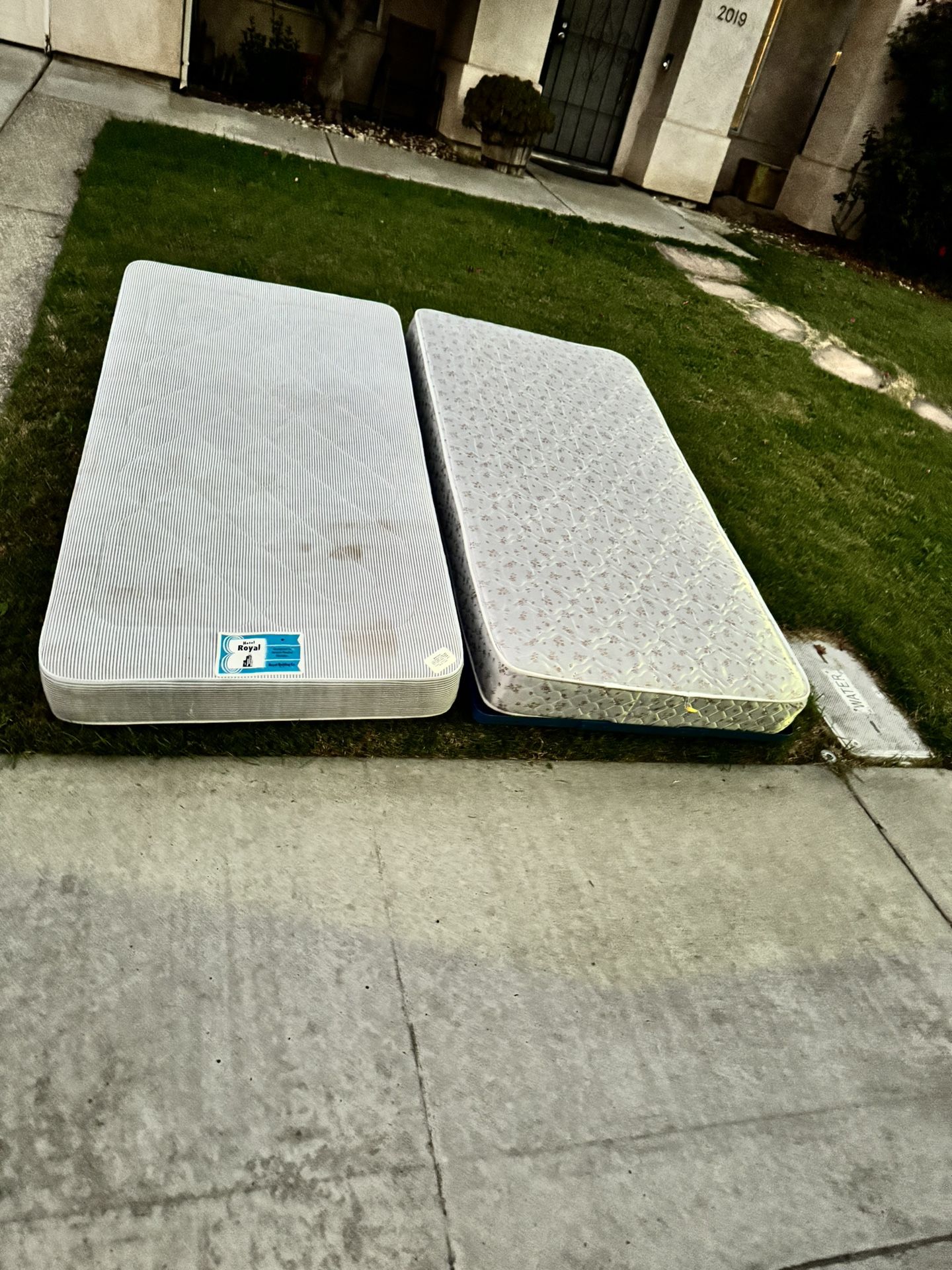 Bed Truffle Space Saver For Spare Room / Grandsons