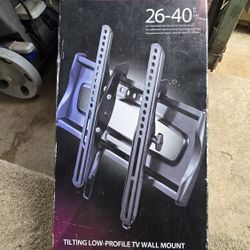 RocketFish 26-40" TV Wall Mount