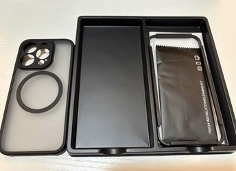iPhone MagSafe Phone Case with Screen Protector Kit