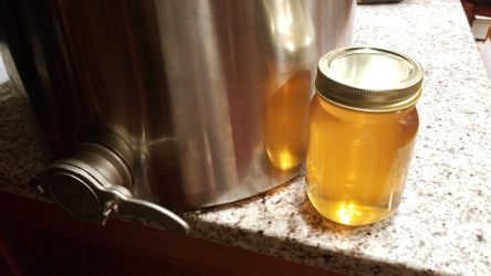 Honey Local Auburn/Federal Way raw and unfiltered.