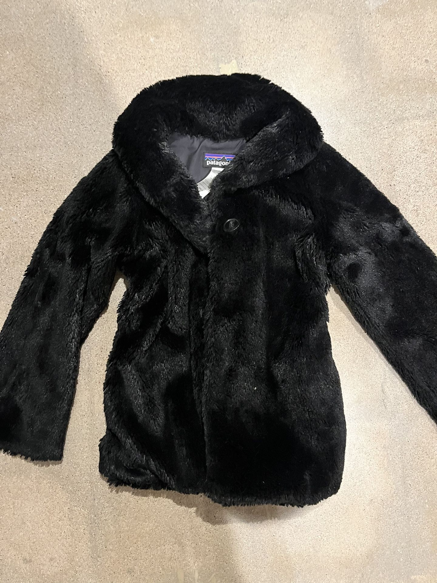 Patagonia Girls Size 8 Jacket