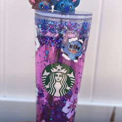 Snow globe Starbucks Cup