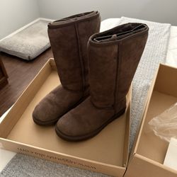 Chocolate Classic tall Uggs