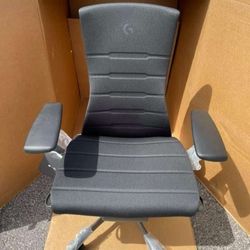 HERMAN-MILLER-GAMING-CHAIR 