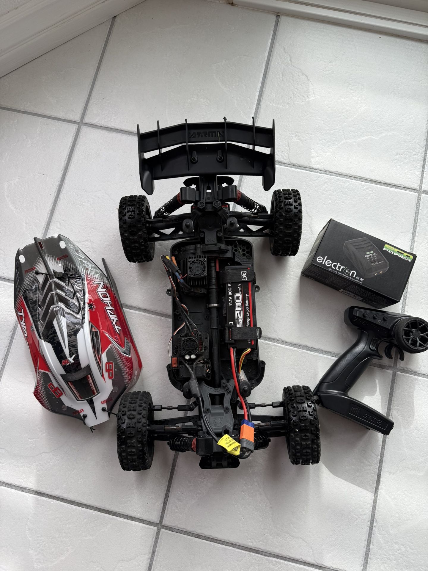 RC ARRMA ARA 4306V3 TYPHON 4x4 V3 1/8 3S BLX BRUSHLESS BUGGY RTR RED