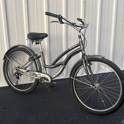 Trek Comfort Cruiser Road Bike