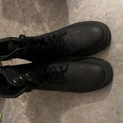 Black Boots