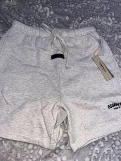Light oat essential shorts