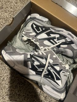 Balenciaga Track