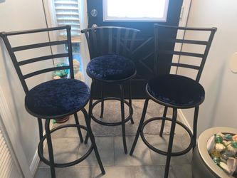 Set of 3 Bar Stools