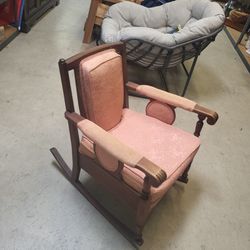 Rocking chair Vintage/Antique Victorian style