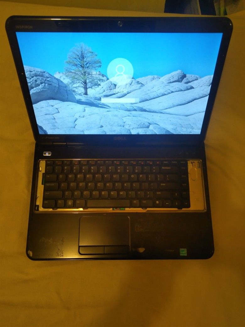 Dell Inspiron N5110 I3 4gb 250gb Win 10  For Repair Needs Keyboard Replacement