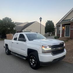 2017 Chevy Silverado Clean Title