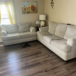 Couch With Queen Pull Out Bed And Love Seat
