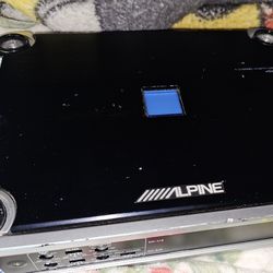 Alpine 4 ch amp