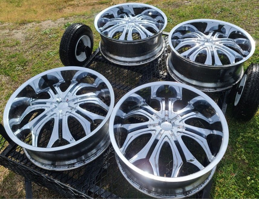 VCT V61 22" Chrome Wheels