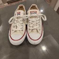 White Converse Size 6 Womens