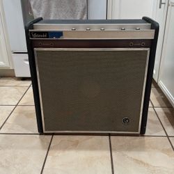 Standel Custom XV Solid State Guitar Amp