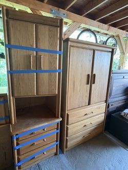 Furniture/Cabinets 