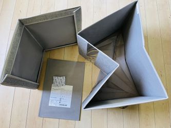 Brand NEW Fabric Grey Big Storage Bin With Foldable Cover