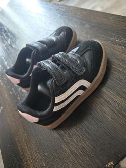 Little Boys Shoes Size 7