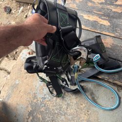 Arnés De Trepa Talla M Incluye Safety Life