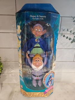 1992 Mattel Snow White and the Seven Dwarfs Dopey & Sneezy Stackable Dolls