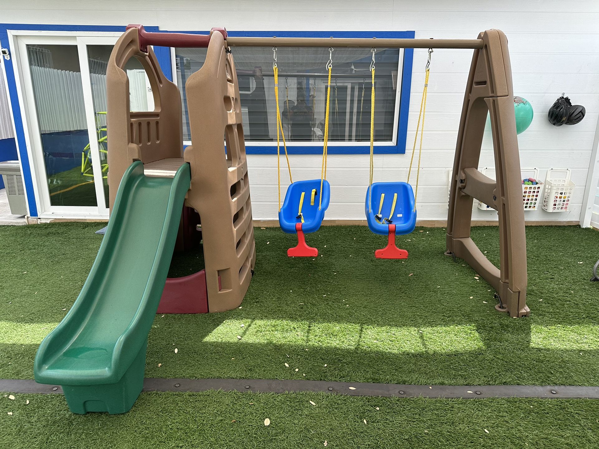 Outdoor Playground Set