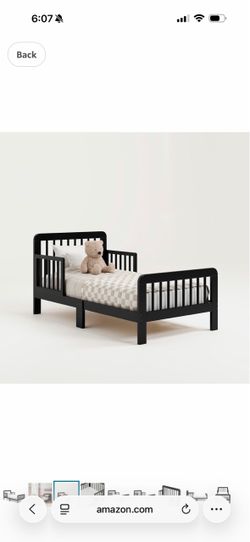 Toddler bed