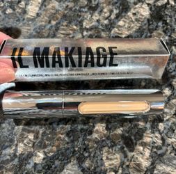 NEW IL MAKIAGE IM FLAWLESS MULTI USE PERFECTING CONCEALER SHADE 3.5 $10!!