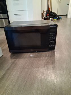 900 watts microwave