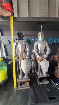 2 Miniature Suites Of Armor 