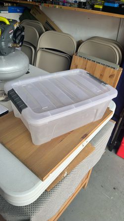 IRIS STORAGE BIN