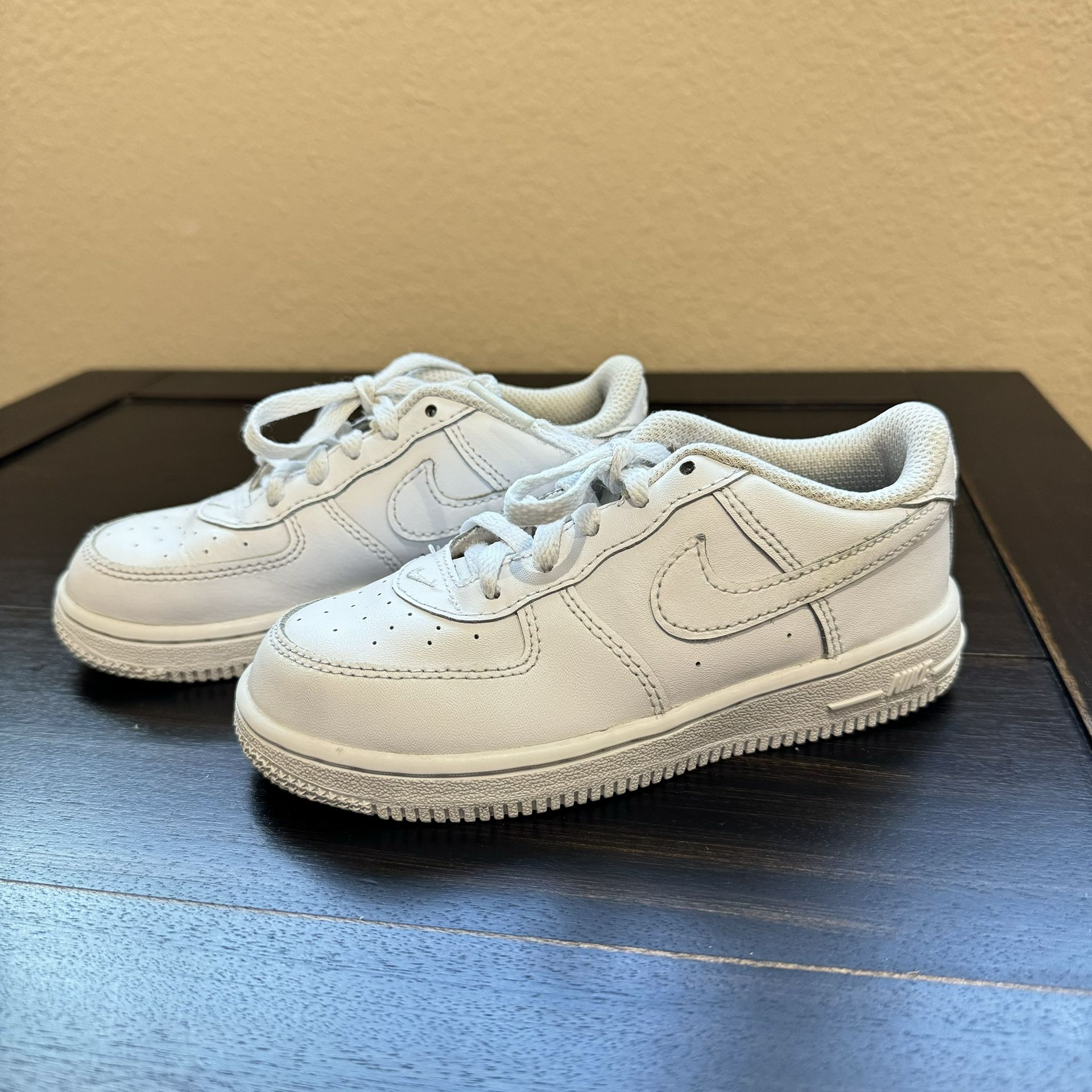 Kids Nike Shoes Size 10C