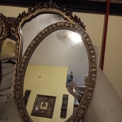 Vintage Recessed Medicine Cabinet 