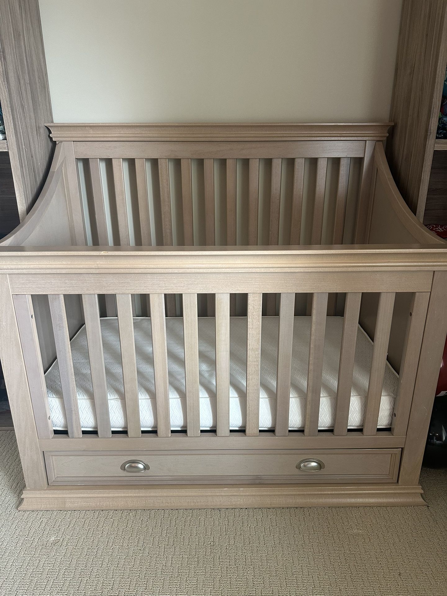 4-in-1 Convertible Crib With Toddler Bed Conversion