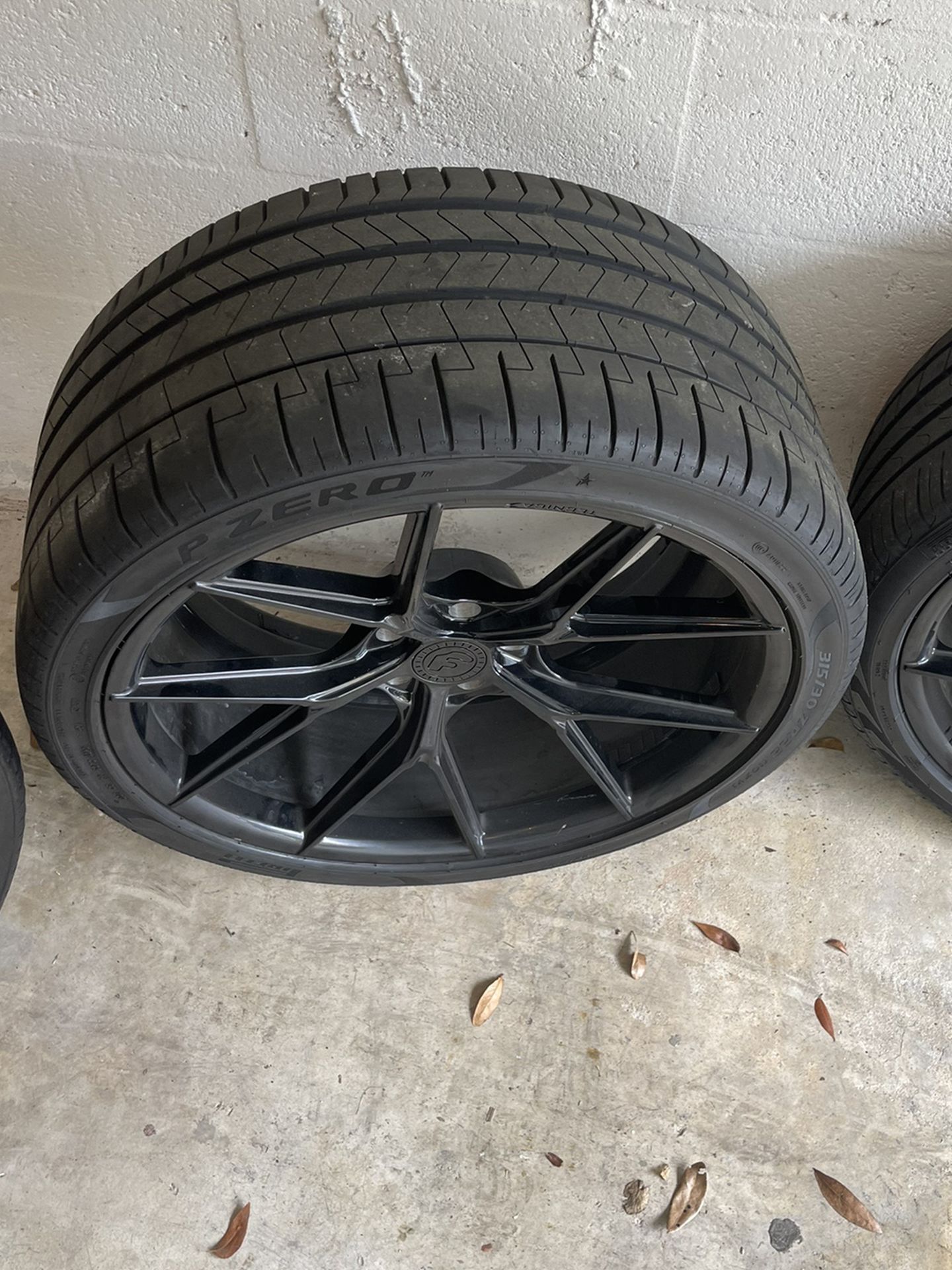 22” Staggered Forgiato Rims With 85% Threading Pirelli Tires